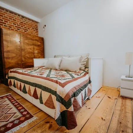 Off Piotrkowska Spot Λοτζ